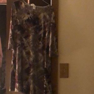 Dress like new tried on but not worn